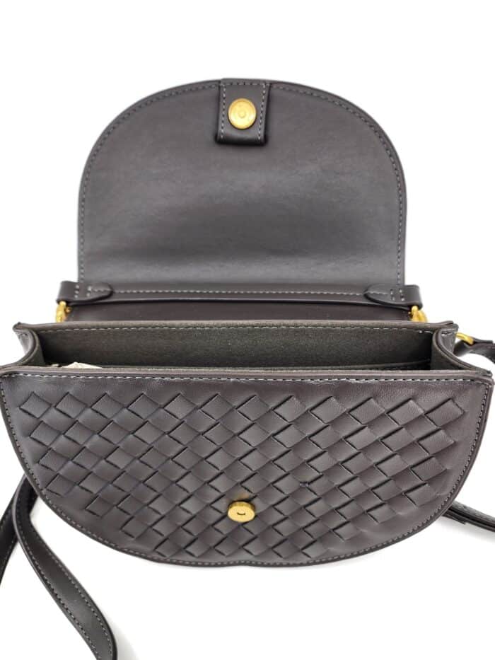 HZ-3085 Women's Vegan Leather Woven Flap Top Handle Crossbody Shoulder Bag - Image 4