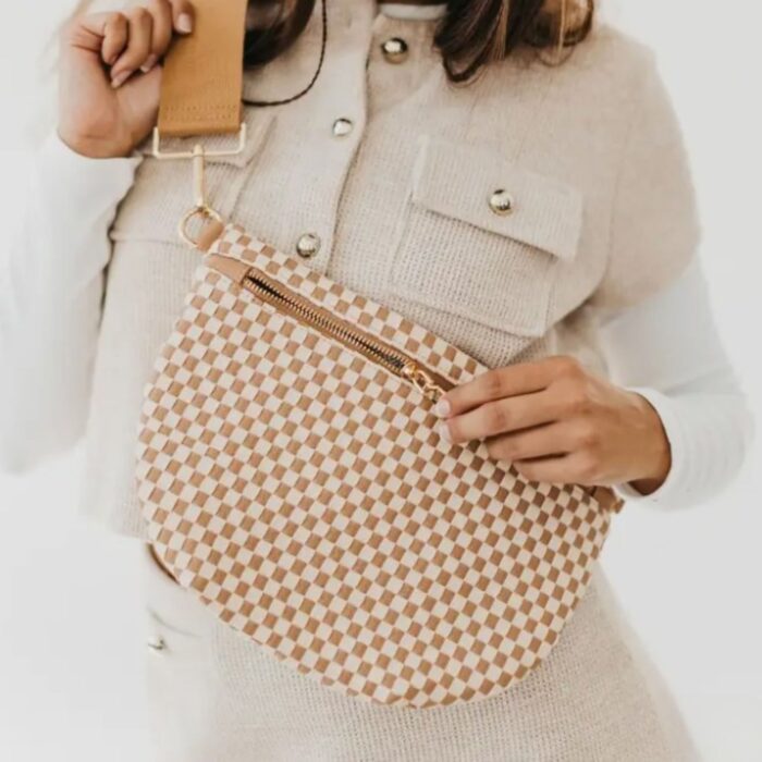 HZ-5136 Women's Rounded Woven Bum Bag Crossbody Bag - Image 7