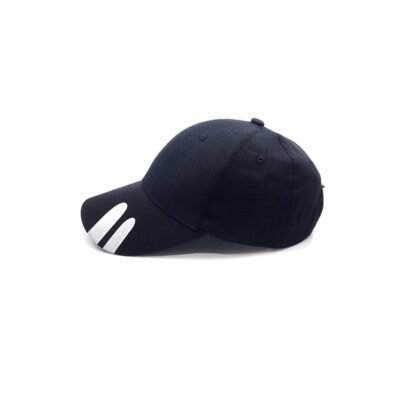 black color baseball cap